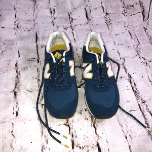 New Balance 574  Casual Sneakers size US 4